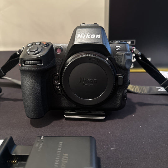 Nikon Z8 Mirrorless Camera + NIKKOR Z 24-120mm f/4 S Lens Kit